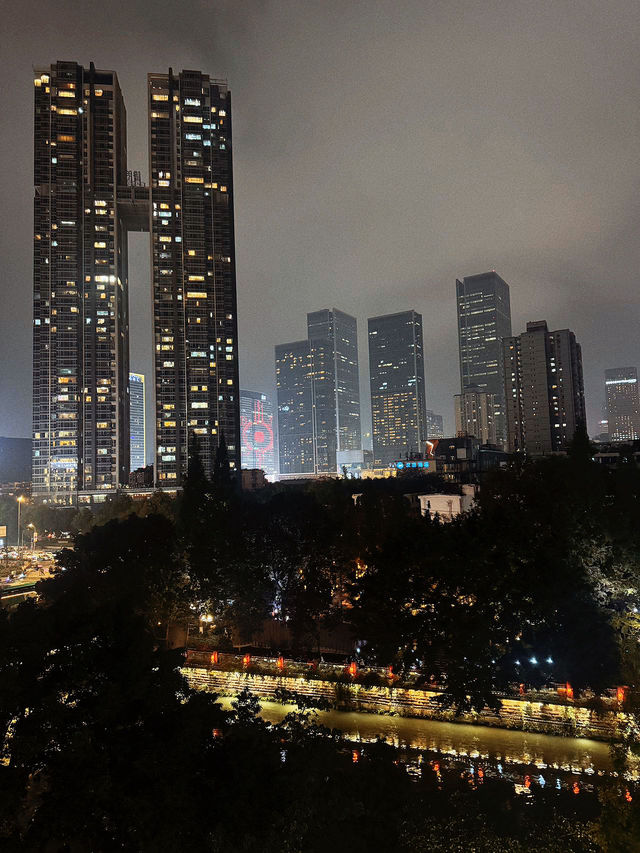 成都短途遊攻略:逛吃賞熊貓去囉 成都短途遊攻略:逛吃賞熊貓去囉