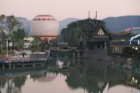 12月一定要帶孩子來西雙版納