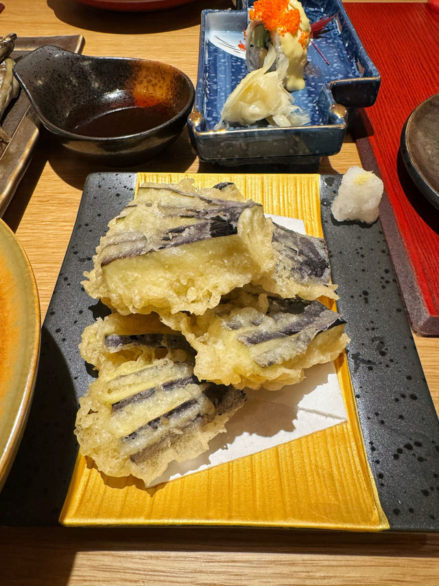 成都怡心湖日料天花板！靜謐氛圍太治癒