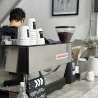 Helix Koff  คาเฟ่ชิคๆ สายบุรี 