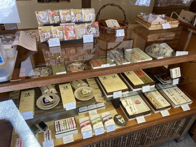 東京・上野。ぜんざいと小鯛焼でひと休み『桃林堂 上野店』