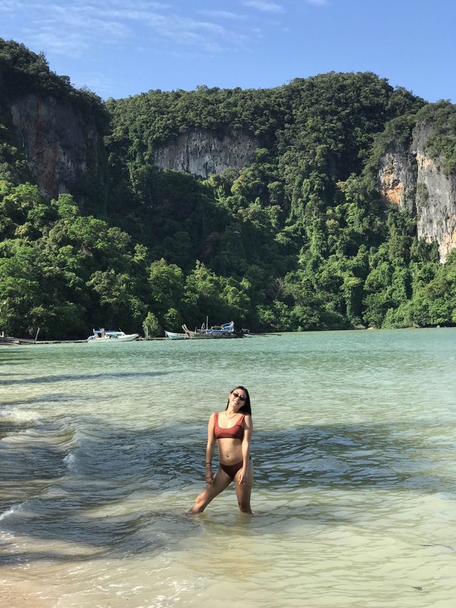 พาราไดซ์ เกาะยาว ที่พักบนเกาะติดทะเล, พังงา