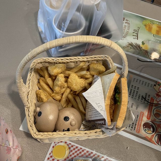 埔心牧場 餵食之旅 埔心牧場 餵食之旅