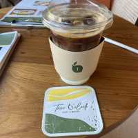 Tree O’ Clock Cafe & Bistro คาเฟ่สวยที่บางโจ