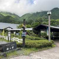 ハンモックに揺られ、静岡の山々を眺めながらの露天風呂