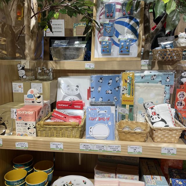 どんぐり共和国　ジブリがいっぱい　ダイバーシティ東京店