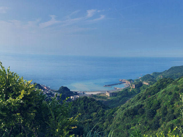 俯瞰陰陽海和雞籠山的壯麗景色