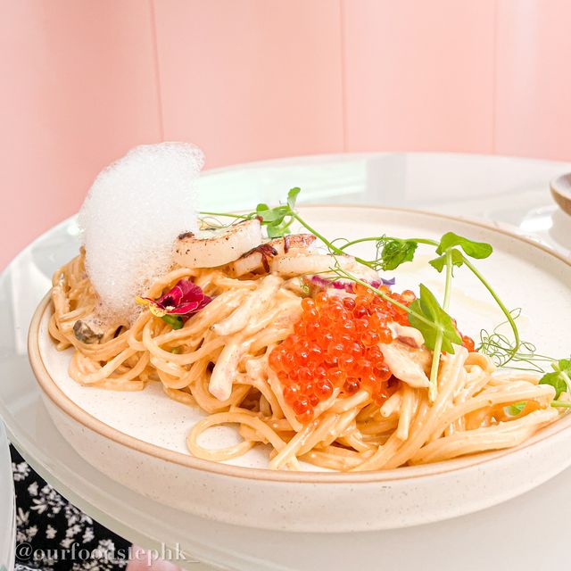【中環｜名人熱捧的蛋糕店終於開設實體店😍 多款精緻蛋糕主食供選擇🤩】