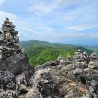 วัดพระพุทธบาทตะเมาะ ดอยเต่า เชียงใหม่