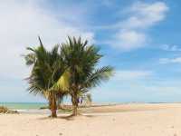 เที่ยวหาดแหลมเจริญ ระยอง ในวันฟ้าใส