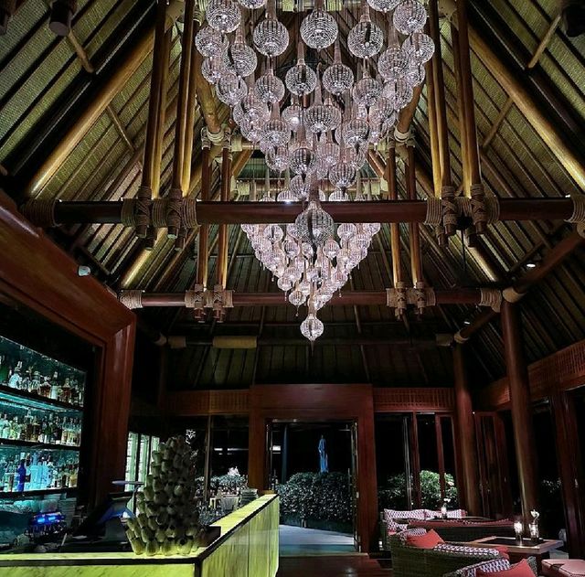 將原始村落變奢華酒店
