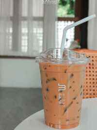 คาเฟ่มินิมอล บางมด พุทธบูชา 
