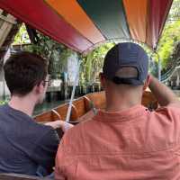 Boat trip ตลาดน้ำเมืองกรุง กินให้ท้องแตก