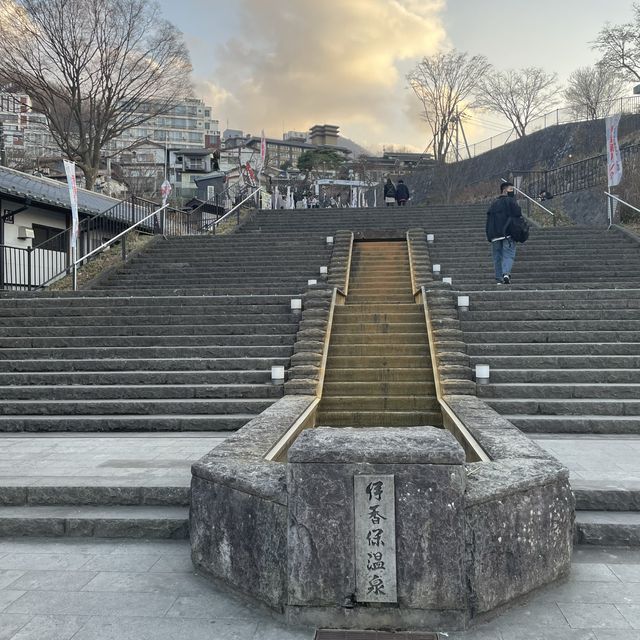 🚃都内から2時間！癒しの温泉地【伊香保温泉】♨️