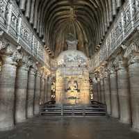 世界文化遺產！印度阿姜塔石窟 Ajanta cave 驚艷的佛教藝術
