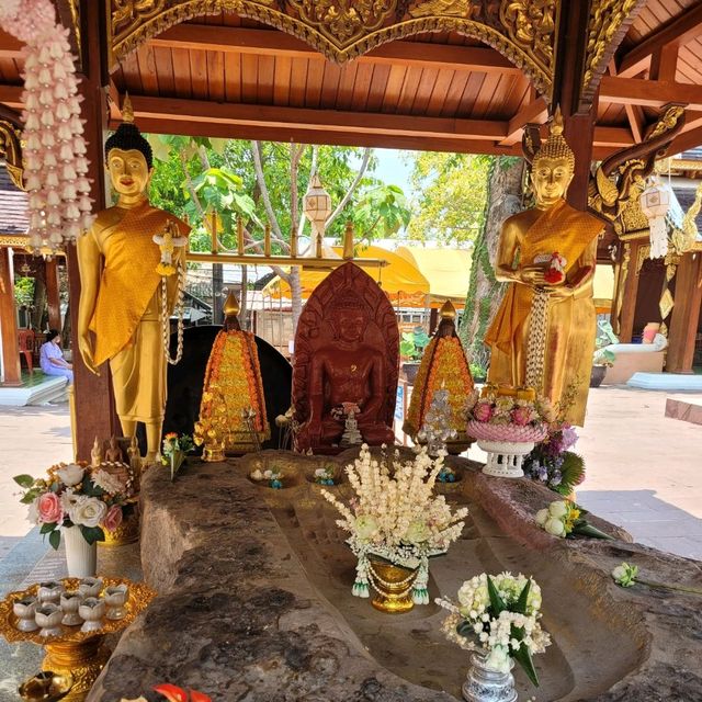 "วัดโลกโมฬี" วัดเก่าแก่เคียงคู่เชียงใหม่ 🙏
