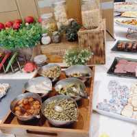 台北｜住宿豐盛早餐🍴🥣Sunrise all day dining 敘日 全日餐廳-台北六福萬怡酒店