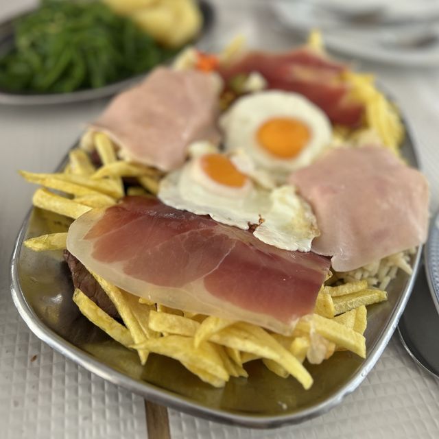 《🇵🇹葡萄牙旅行》🐔地道菜式之一：燴雞腎