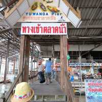 ตลาดน้ำดำเนินสะดวก