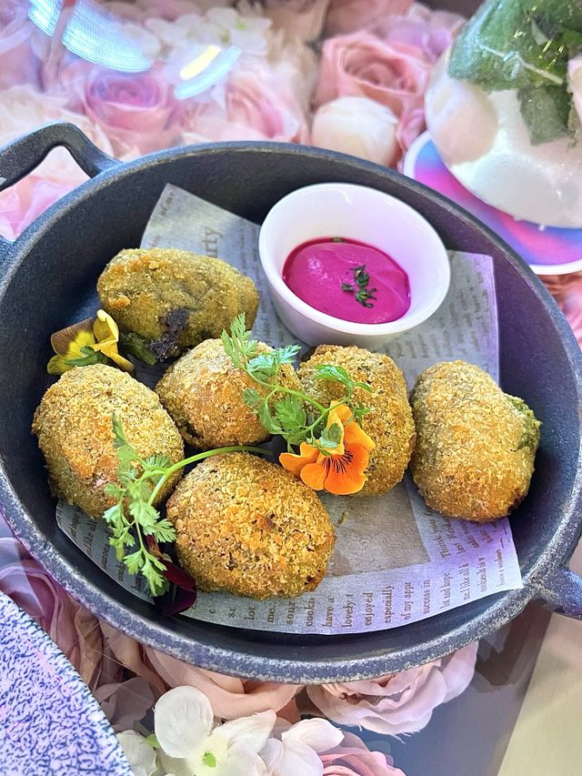 香港灣仔粉紅色夢幻素食餐廳-JAJA