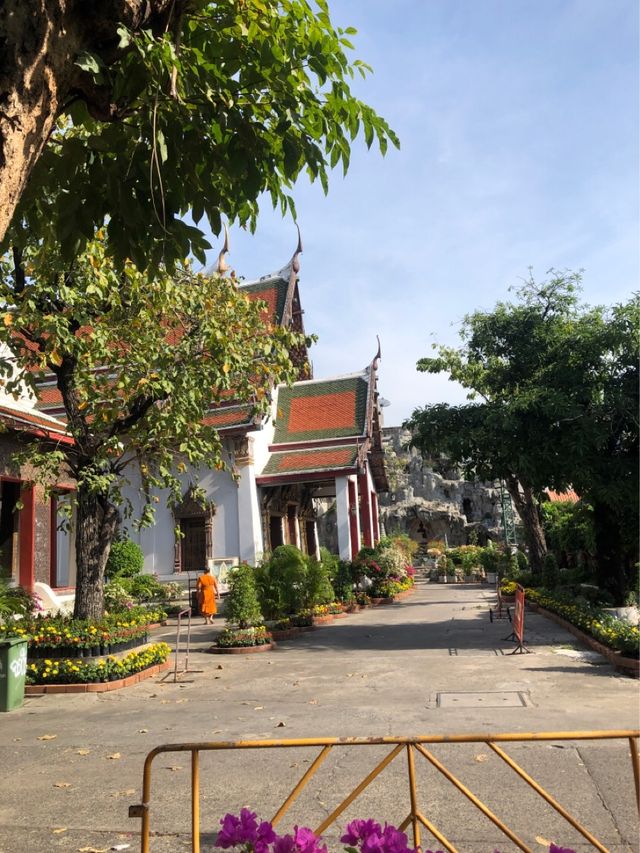 วัดแถวสำเพ็งที่สงบ ร่มรื่น