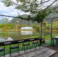 ร้านอาหารริมบึง ใจกลางหุบเขาเมืองพังงา