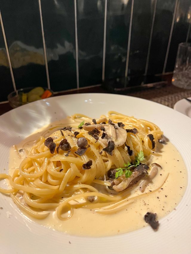분위기 좋은 홍대 레스토랑🍽️
