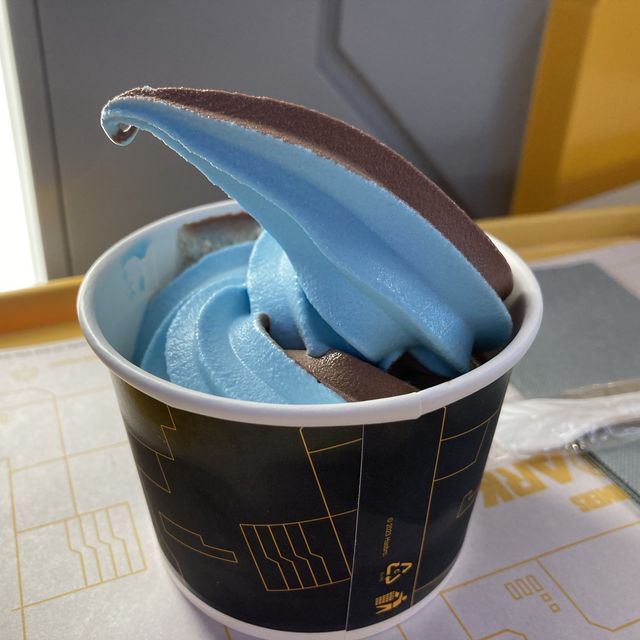 《全球首間變形金剛主題餐廳🤖》