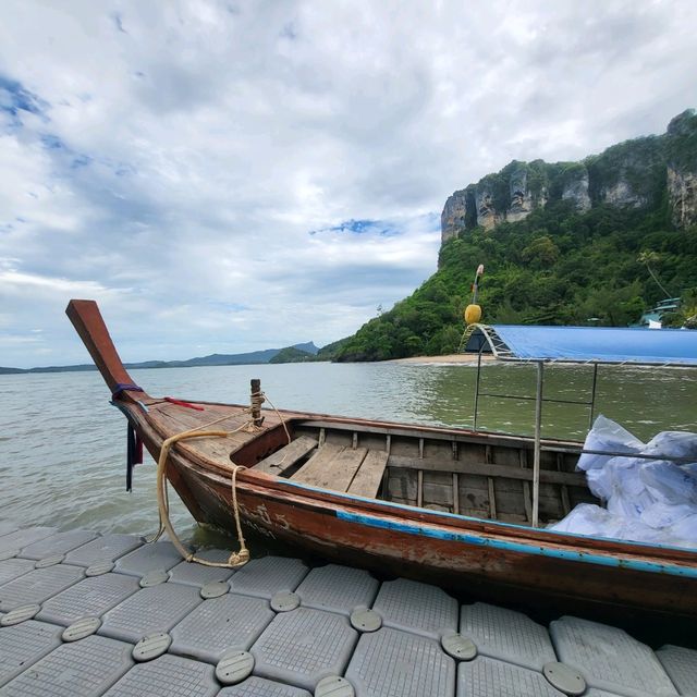 หาดไผ่ปล้อง อ่าวนาง 