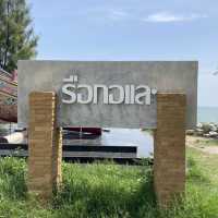 Rusamelae Beach 