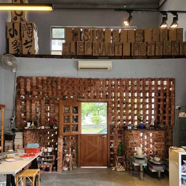 Discovering a hidden pottery studio in JB