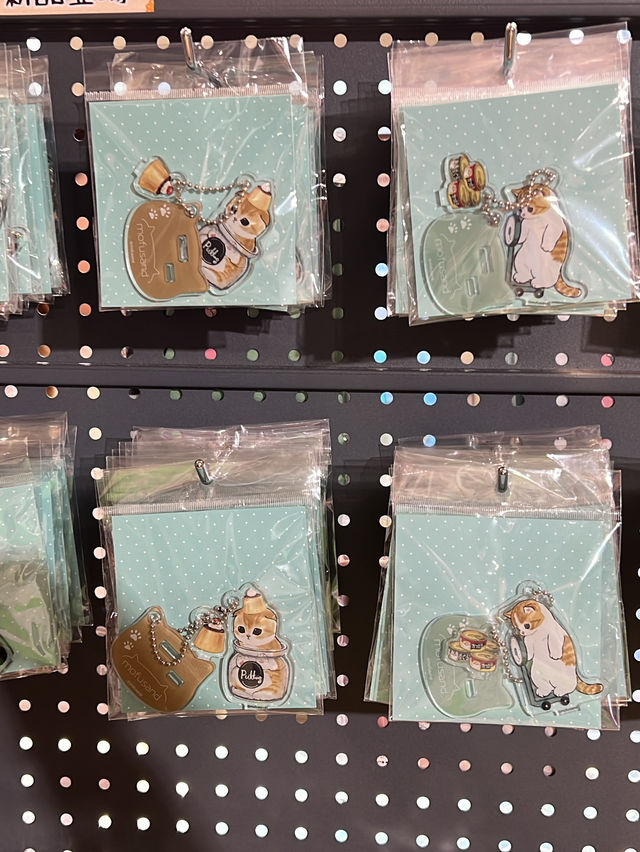 大量超人氣的mofusand貓貓的商品😍😍