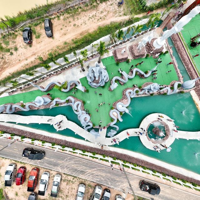 วัดไตรสามัคคี (เกาะนาคเมืองบาดาล)