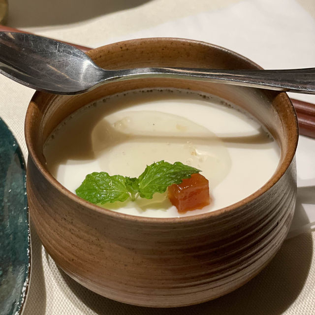 上海外灘｜上海No.1必食嘅烤鴨店排隊王