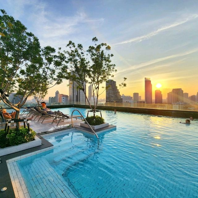 โรงแรม Grande Centre Point Surawong Bangkok