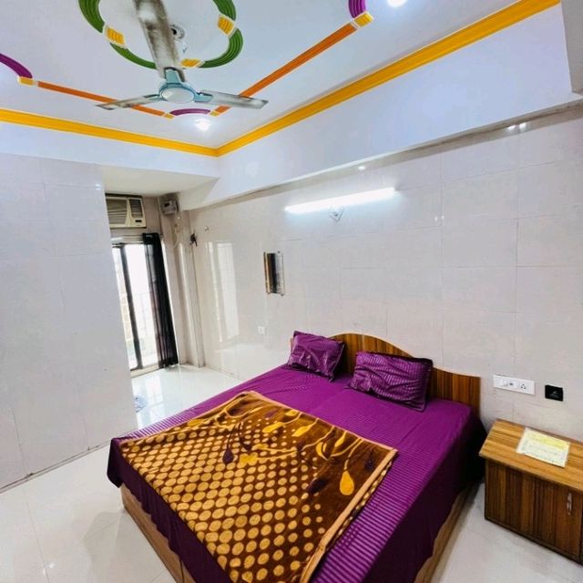 shri raghuvar dham guest house
