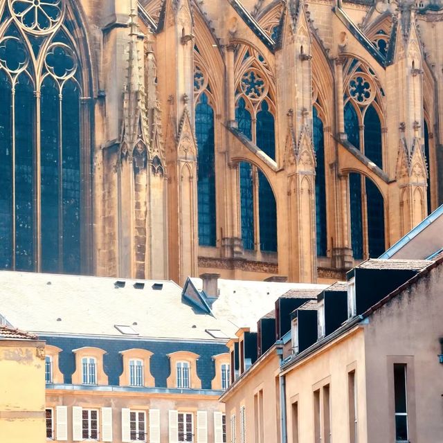 「York City Church」宗教與藝術的融合，尋求心靈寄託