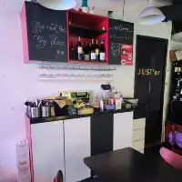 JUST'er Bar & Restaurant