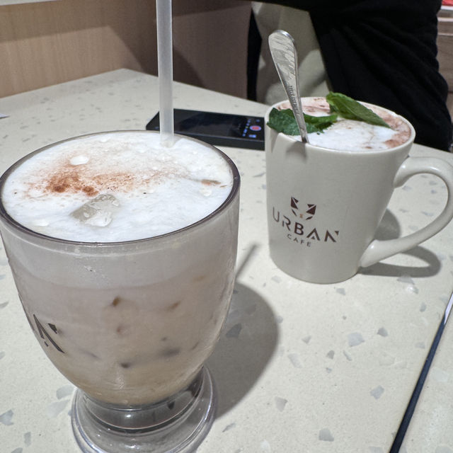 應該係香港最大既貓狗cafe🤩
