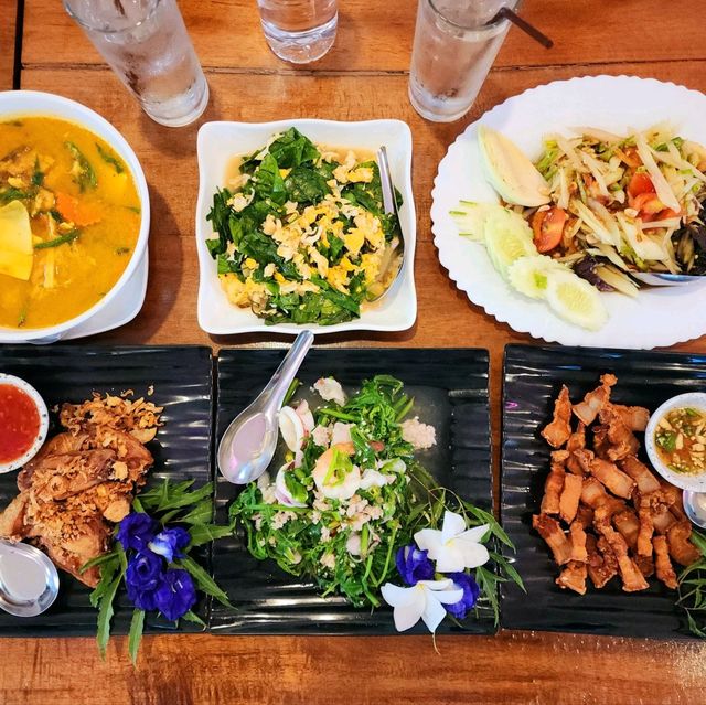 คาเฟ่วิวสวย  นครศรีธรรมราช