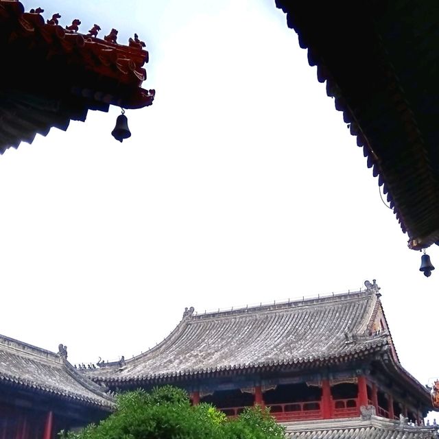 Visiting a 330 year old Lama Temple in Beijing