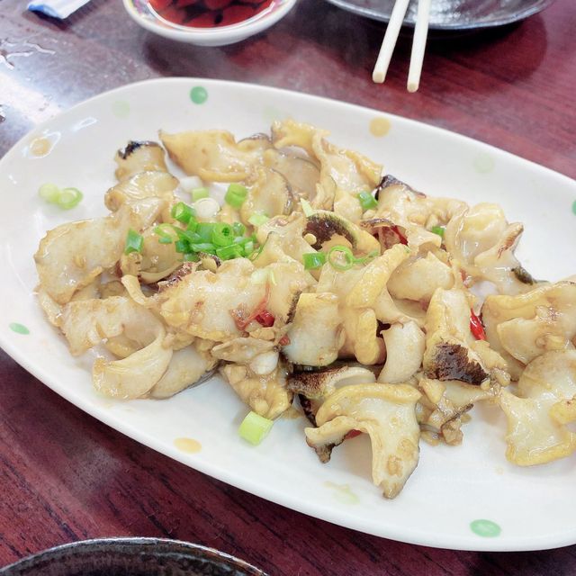 「沖繩泊港漁市場」：龍蝦兩吃，推薦試試！