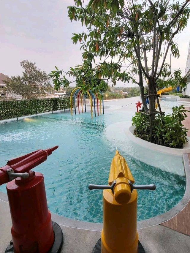 สวนน้ำคลื่นทะเล ยกเกาะฮาวายมาพัทยา
