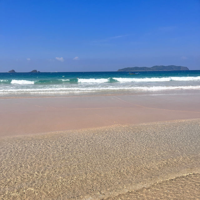 🏖️Krabi paradise beaches are incredible 🥰