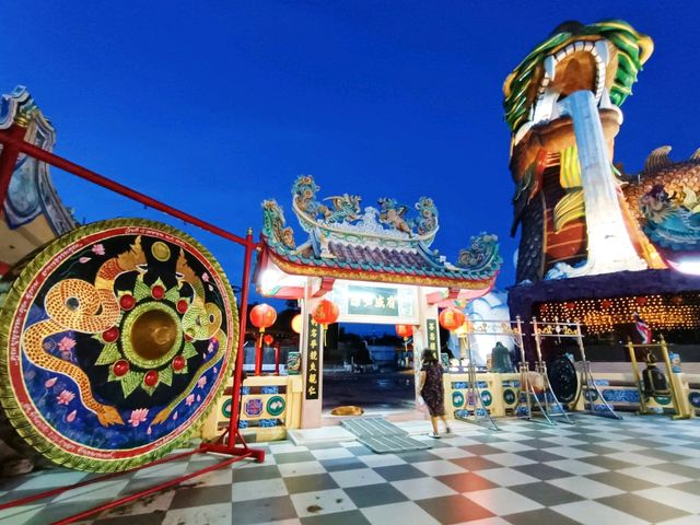 อุทยานมังกรสวรรค์ สุพรรณบุรี