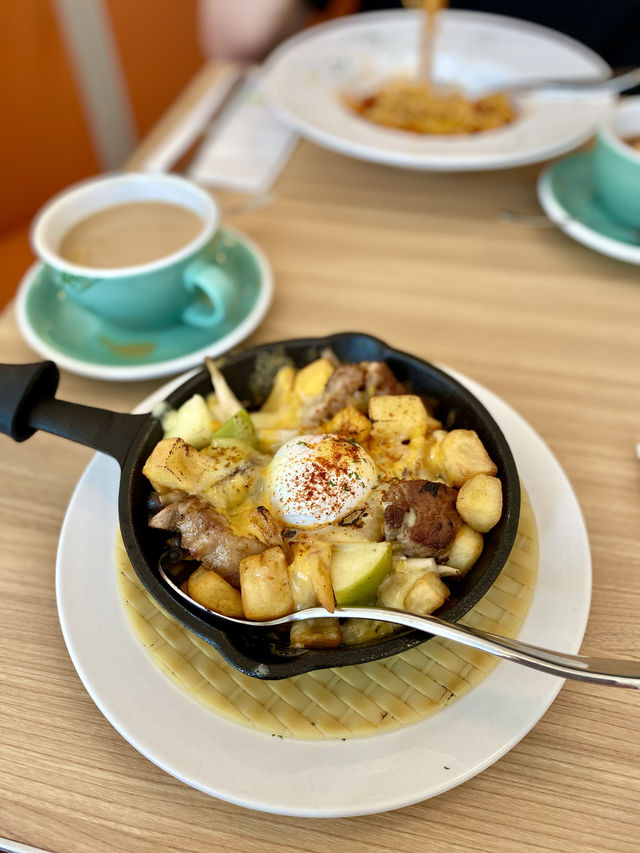 【中環】Green Waffle Diner: 必試招牌牛肉薯仔鑊仔和甜品 waffle