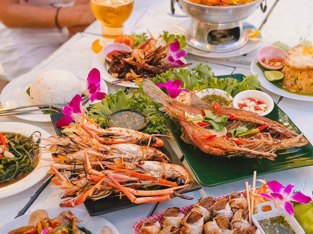 ทะเลบาร์ 🏝️ เรายกพัทยามาไว้ที่นี่แล้ว ทะเลบาร์ 🏝️ เรายกพัทยามาไว้ที่นี่แล้ว