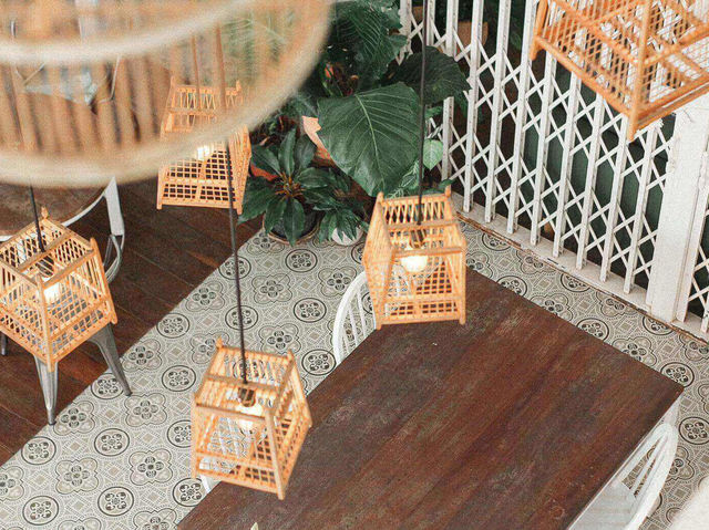 Memmoth Cafe & Hostel InLampang