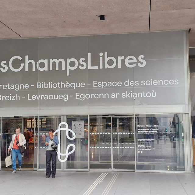 Les Champs Libres: A Cultural Hub for Art and History Enthusiasts