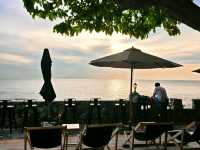 Hidden Lab คาเฟ่สุดอาร์ท ริมทะเล 